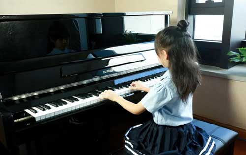 儿童怎样学钢琴？学钢琴的最佳年龄