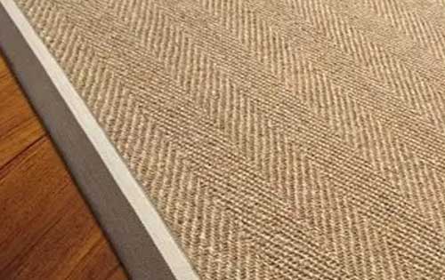 怎样利用玉米皮或马蔺草编织地毯？